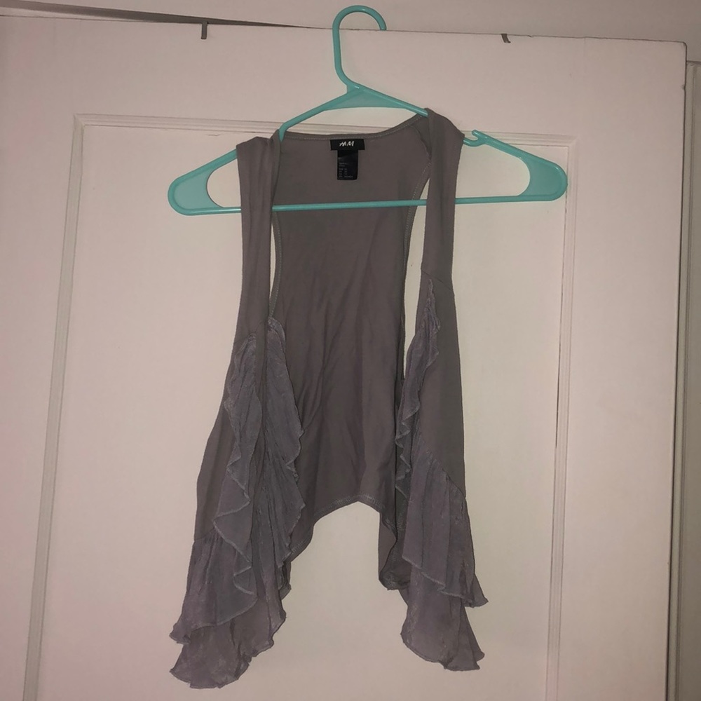 Gray H&M shawl!! Super cute with any top!